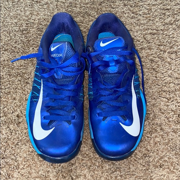 blue hyperdunks